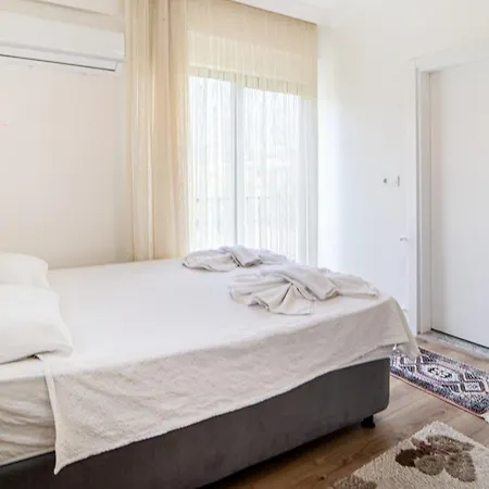 Apartment Charming House With Private Pool And View Surrounded By Nature In