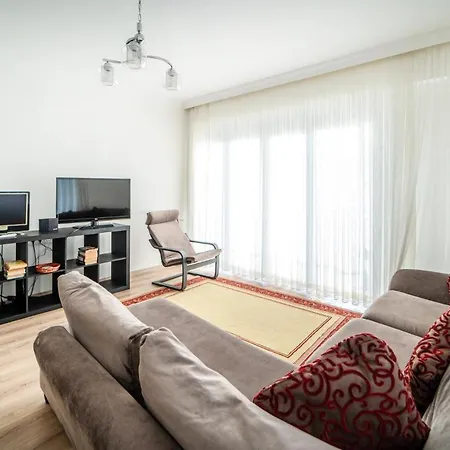 Charming House With Private Pool And View Surrounded By Nature In Apartment *