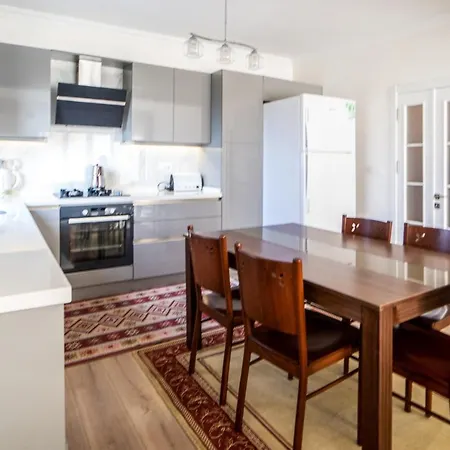 Apartment Charming House With Private Pool And View Surrounded By Nature In